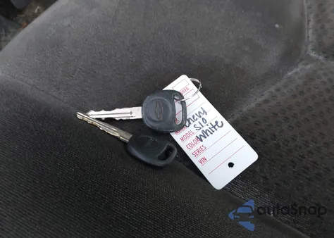 2005 Chevrolet Silverado 1500 Ls from USA, damaged, VIN 1GCEC14V05Z252469